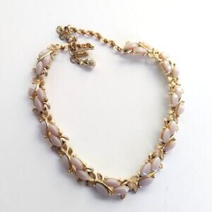 Vintage Charel Gold Tone Delicate Floral Leaf Enamel Acrylic Choker Necklace